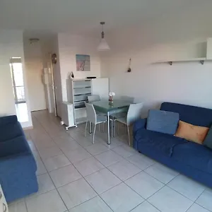 https://lespadon-1.fr-provencehotel.com